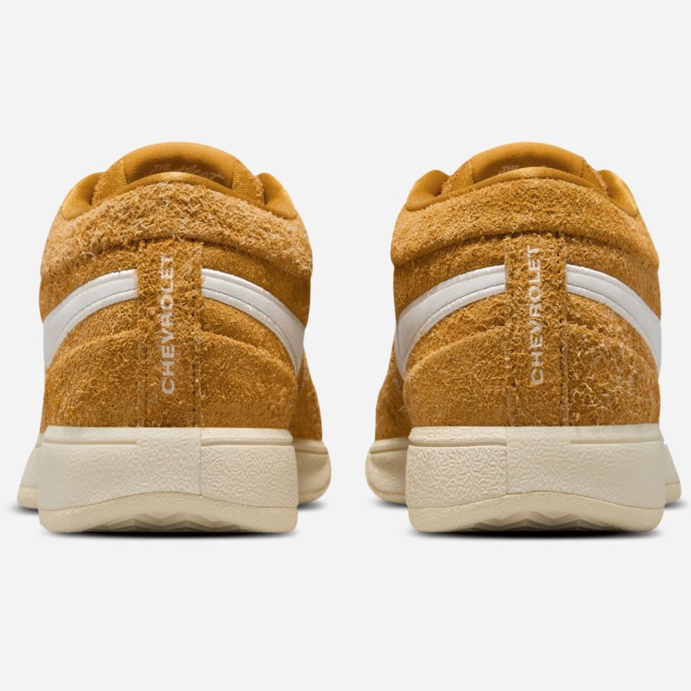 🚙 Nike Book 1 Chevy 🚙 - Picture 5 of 5